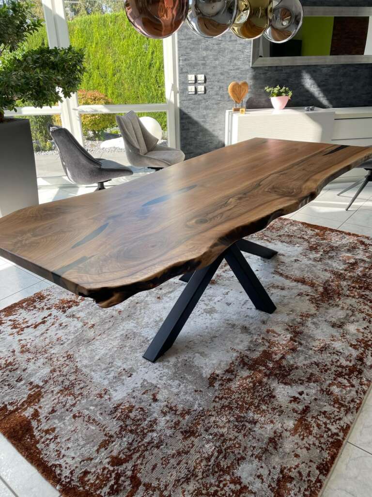 Piétement table repas design "PALL"