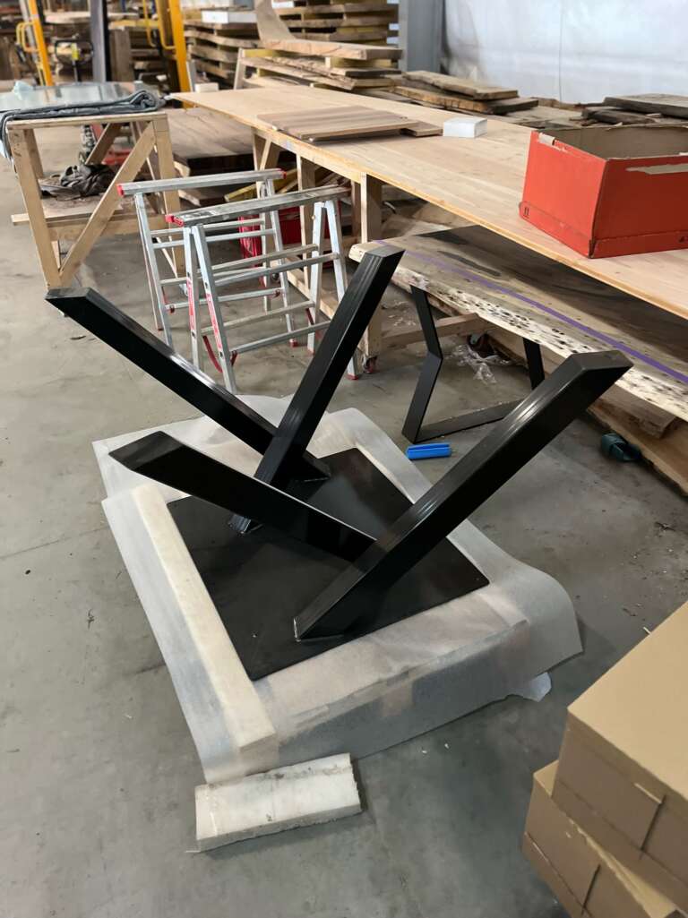 Piétement table repas design "Jerom"