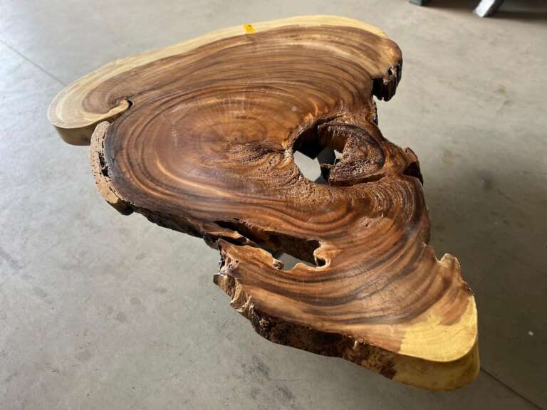 Table basse en suar A32