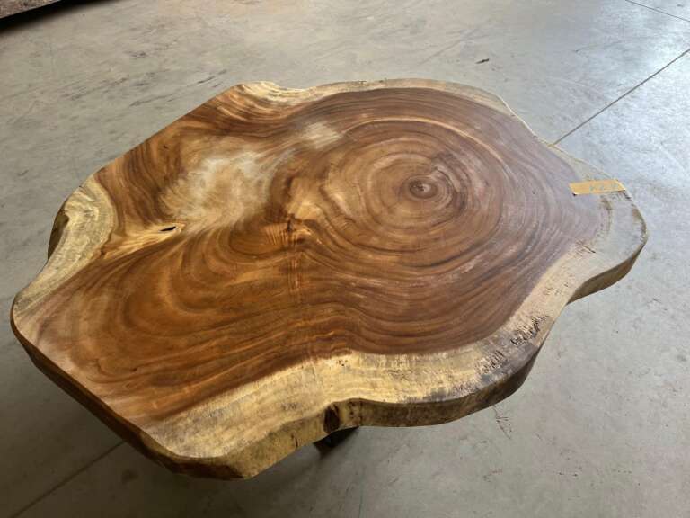 Table basse suar A21 plateau organique veinage naturel Mazawood
