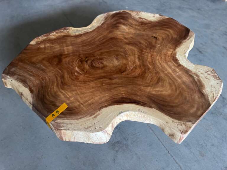 Table basse design A9, suar massif et veinage marqué, Mazawood