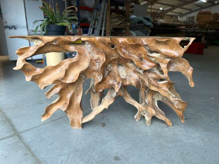 Console en teck massif sculptural