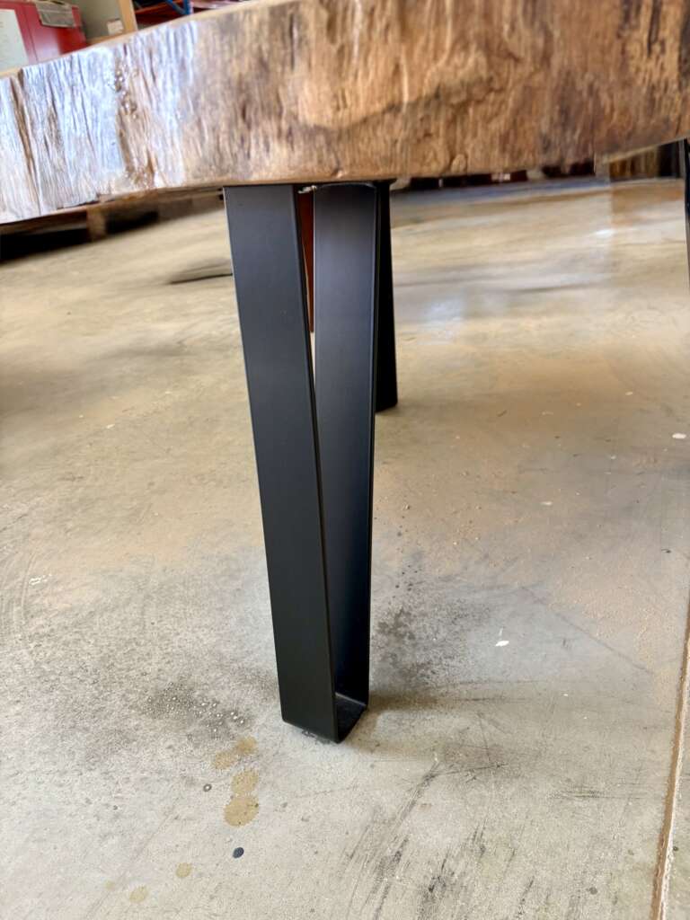 table basse en manguier massif